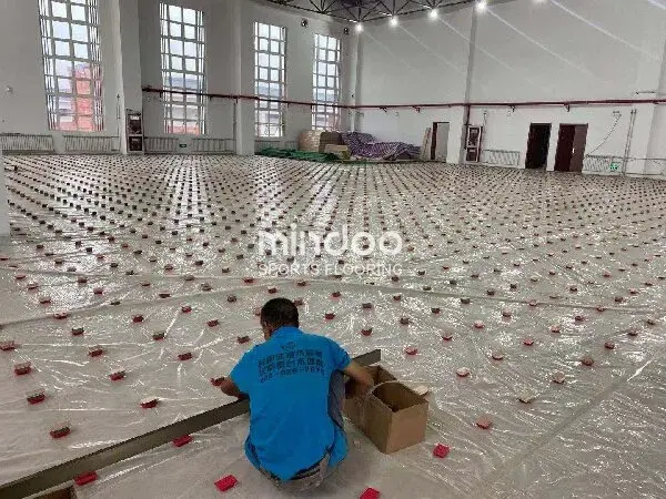 vapor barrier solutions-mindoo-wood gym floor